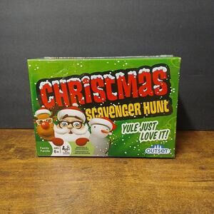 Christmas Scavenger Hunt Family Game 220 Cards Age 6+ Brand New & Factory Sealed